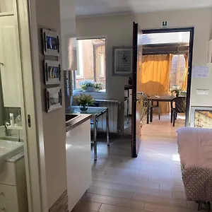  Apartamento Condotti Italia