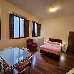 Six Hills House Appartamento Montevarchi