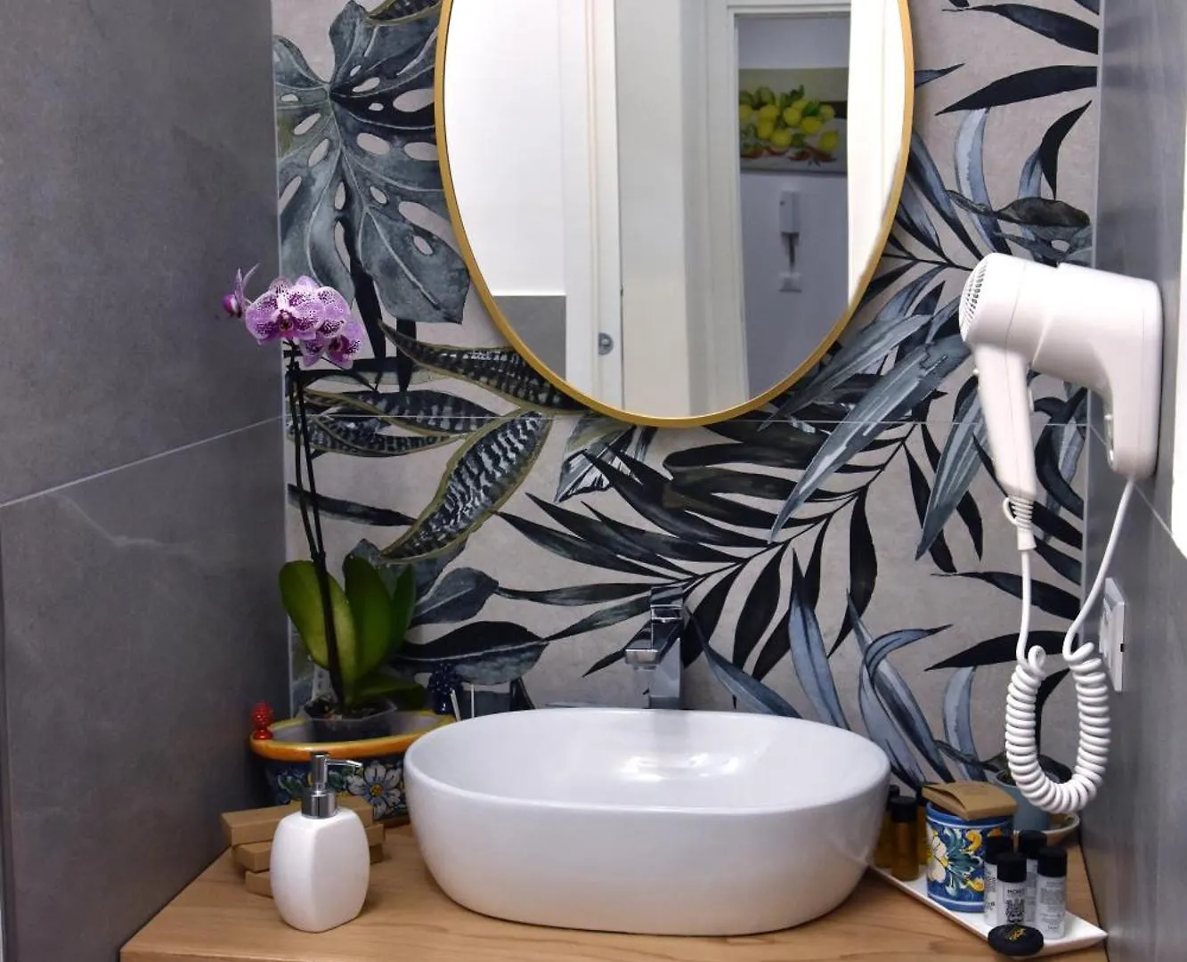 Gloden House Apartments Taormina Italy